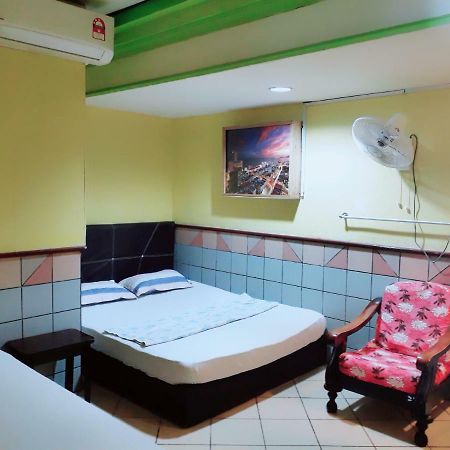 Rose Guesthouse Sandakan Exterior photo