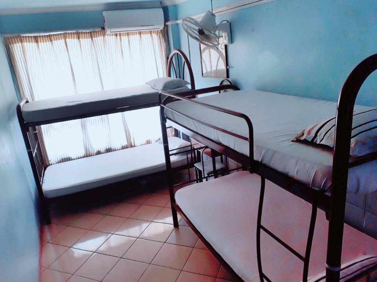 Rose Guesthouse Sandakan Exterior photo
